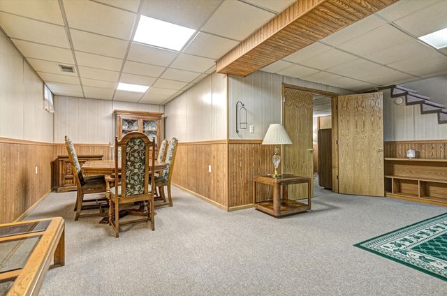 8113 Victoria Place, Crown Point, IN 46307