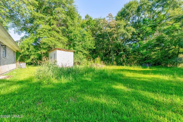 12 Mckay Road, Ridgeland, SC 29936