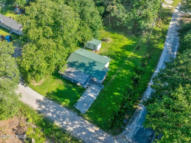 12 Mckay Road, Ridgeland, SC 29936