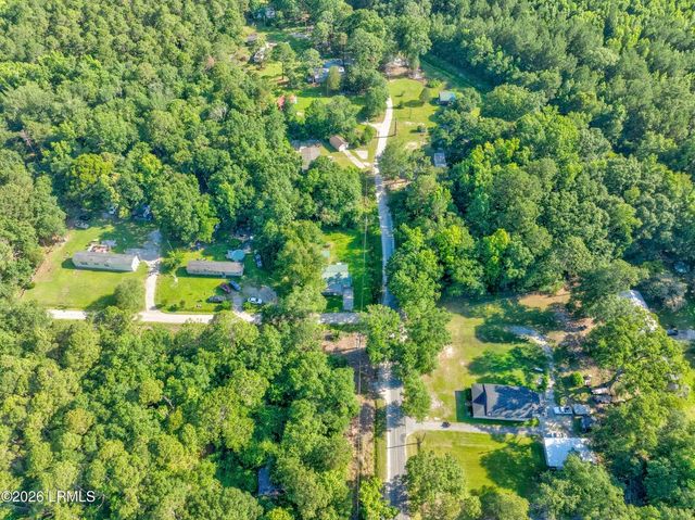 12 Mckay Road, Ridgeland, SC 29936