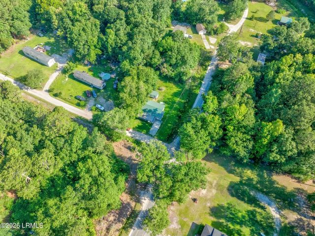 12 Mckay Road, Ridgeland, SC 29936