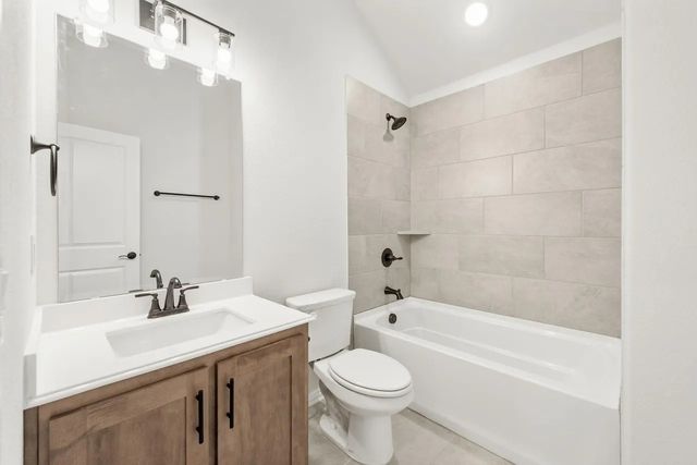 5308 Century Lake Lane, Denton, TX 76226