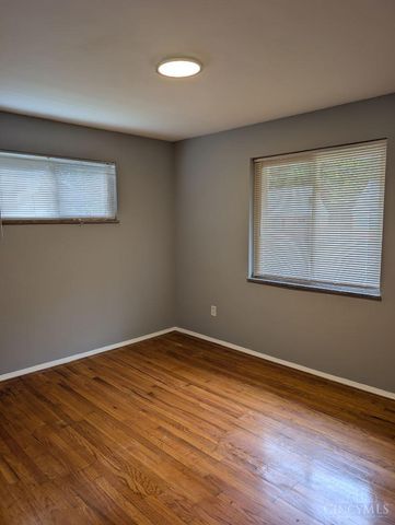 2616 Knight Avenue, Cincinnati, OH 45212