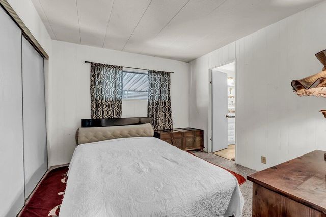 2627 W Midvalley Avenue 10, Visalia, CA 93277