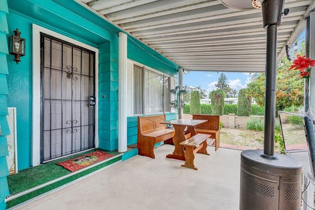 2627 W Midvalley Avenue 10, Visalia, CA 93277