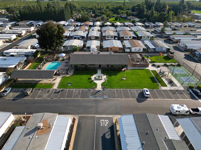 2627 W Midvalley Avenue 10, Visalia, CA 93277