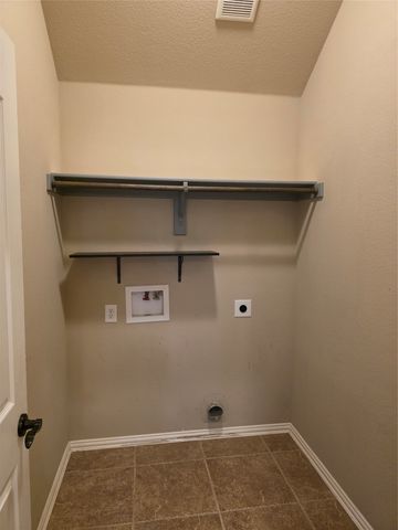 6602 Morning Dew Drive, Midlothian, TX 76065