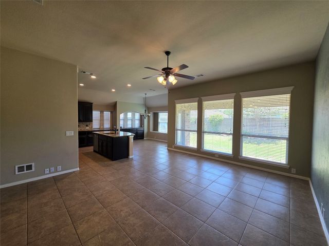 6602 Morning Dew Drive, Midlothian, TX 76065