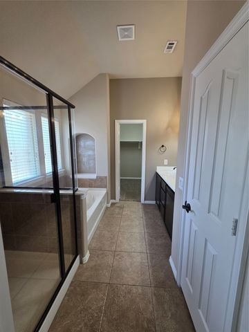 6602 Morning Dew Drive, Midlothian, TX 76065