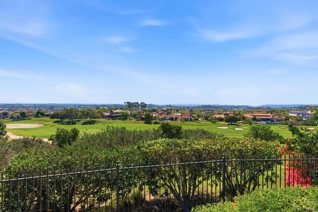 7975 Villas, San Diego, CA 92127