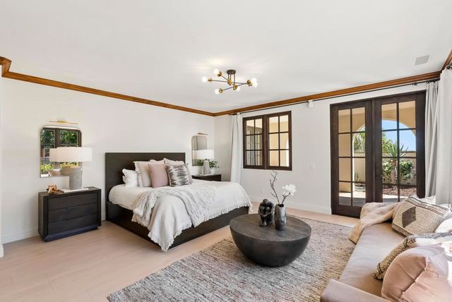 7975 Villas, San Diego, CA 92127