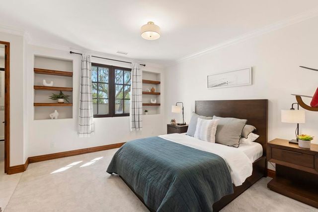 7975 Villas, San Diego, CA 92127