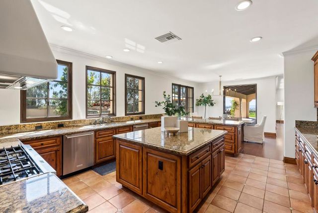 7975 Villas, San Diego, CA 92127