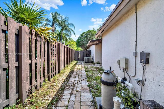 13455 SW 104th Ter, Miami, FL 33186