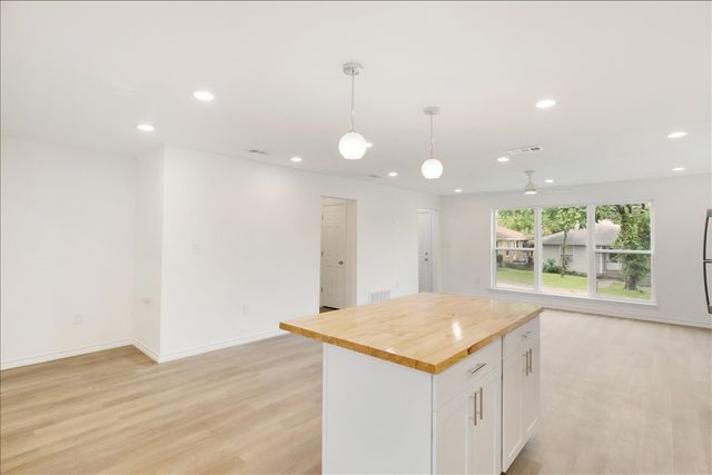 401 E Morton Street, Denison, TX 75021