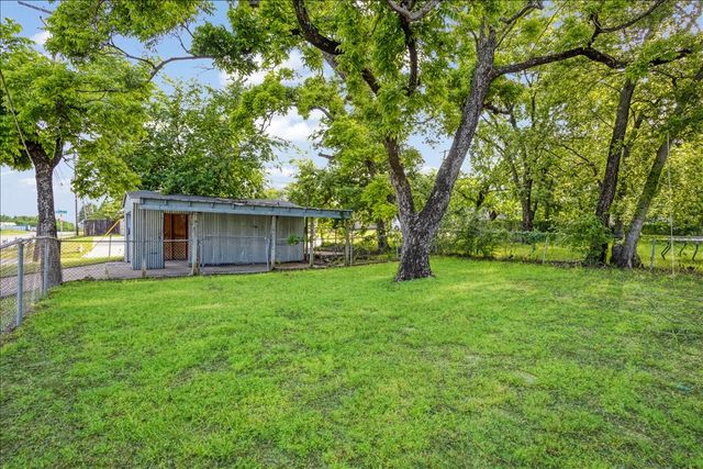 401 E Morton Street, Denison, TX 75021