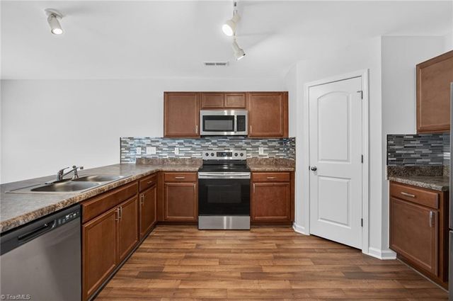 5408 Becks Church Road, Winston-salem, NC 27106