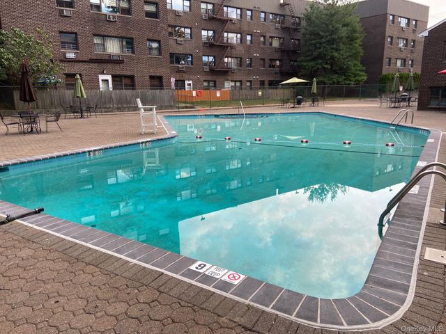 2261 Palmer Avenue 2N, New Rochelle, NY 10801
