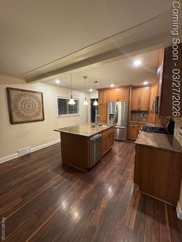 410 Spezia Drive, Oxford, MI 48371