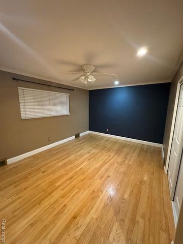 410 Spezia Drive, Oxford, MI 48371