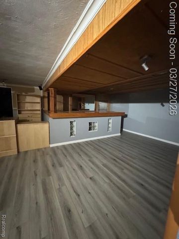 410 Spezia Drive, Oxford, MI 48371