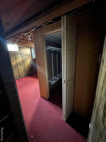 410 Spezia Drive, Oxford, MI 48371