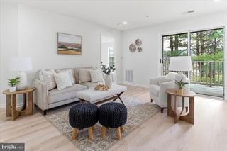 8811 STONE RIDGE #103, Baltimore, MD 21208