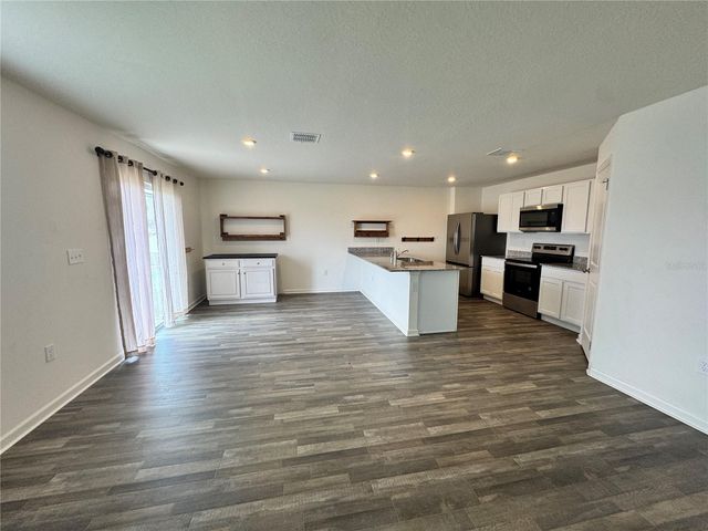 2110 KANSAS ROAD, Sumterville, FL 33585