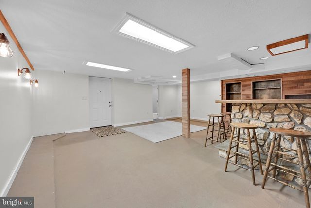 500 MEHAFFIE LN, Harrisburg, PA 17112