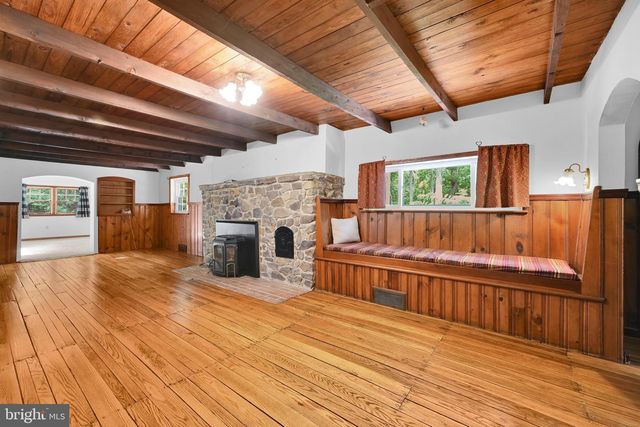500 MEHAFFIE LN, Harrisburg, PA 17112
