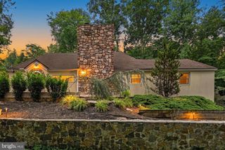 500 MEHAFFIE LN, Harrisburg, PA 17112