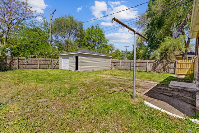 12400 S Lowe Avenue, Chicago, IL 60628