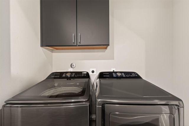 2114 Engelmohr Street B, Houston, TX 77054