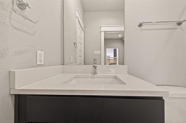 2114 Engelmohr Street B, Houston, TX 77054