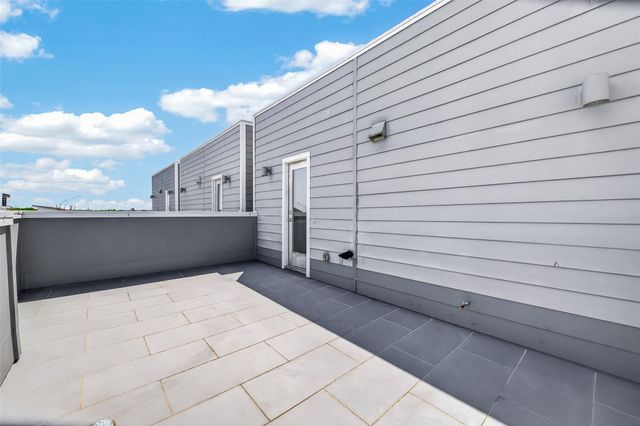 2114 Engelmohr Street B, Houston, TX 77054