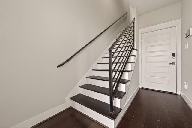 2114 Engelmohr Street B, Houston, TX 77054