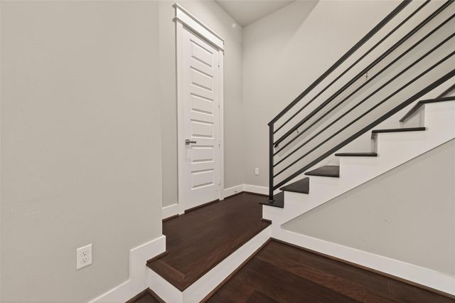 2114 Engelmohr Street B, Houston, TX 77054