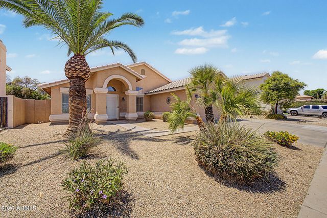 1131 W ORIOLE Way, Chandler, AZ 85286
