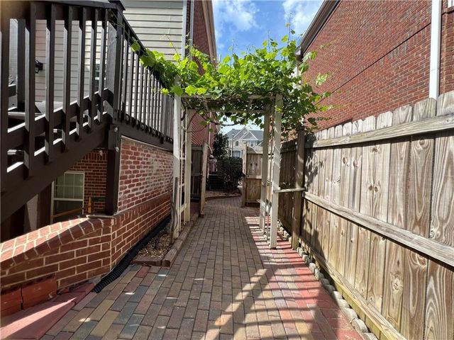 7190 Belcrest Drive 19, Duluth, GA 30097