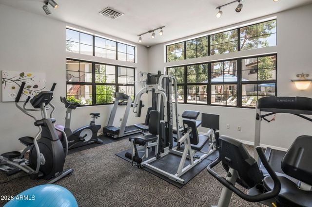 750 E NORTHERN Avenue 1077, Phoenix, AZ 85020