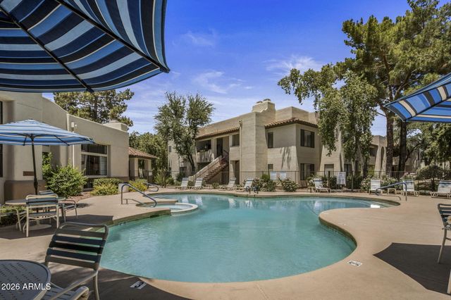 750 E NORTHERN Avenue 1077, Phoenix, AZ 85020