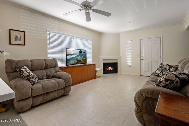 750 E NORTHERN Avenue 1077, Phoenix, AZ 85020