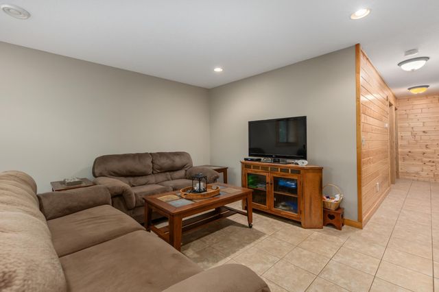 33921 Wild Wind Ranch Drive, Crosslake, MN 56442