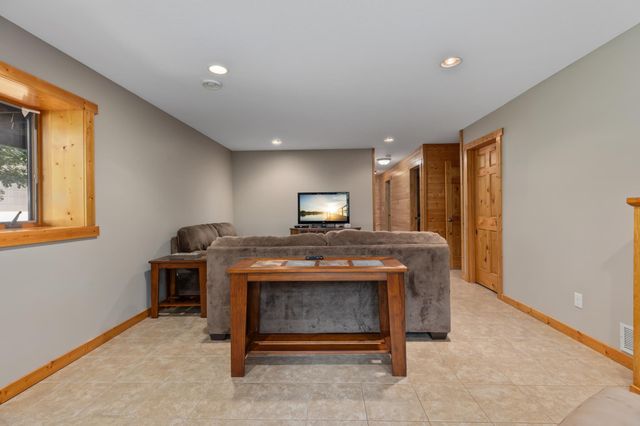 33921 Wild Wind Ranch Drive, Crosslake, MN 56442