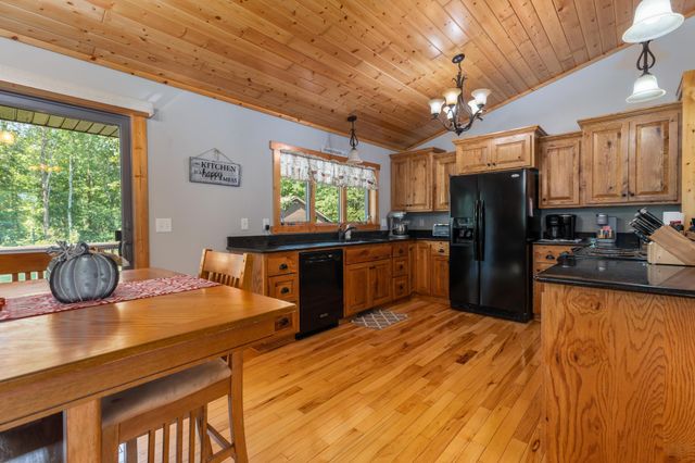 33921 Wild Wind Ranch Drive, Crosslake, MN 56442