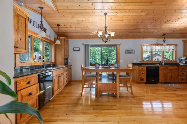 33921 Wild Wind Ranch Drive, Crosslake, MN 56442