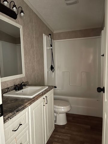 201 FARMHOUSE Road, Springtown, TX 76082