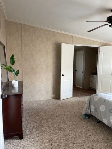 201 FARMHOUSE Road, Springtown, TX 76082