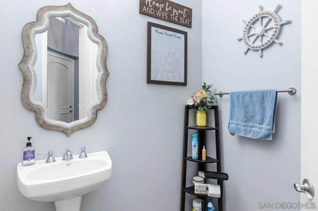 26025 Jack Rabbit Acres, Escondido, CA 92026