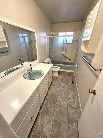 467 Crestmoor Rd, Canon City, CO 81212